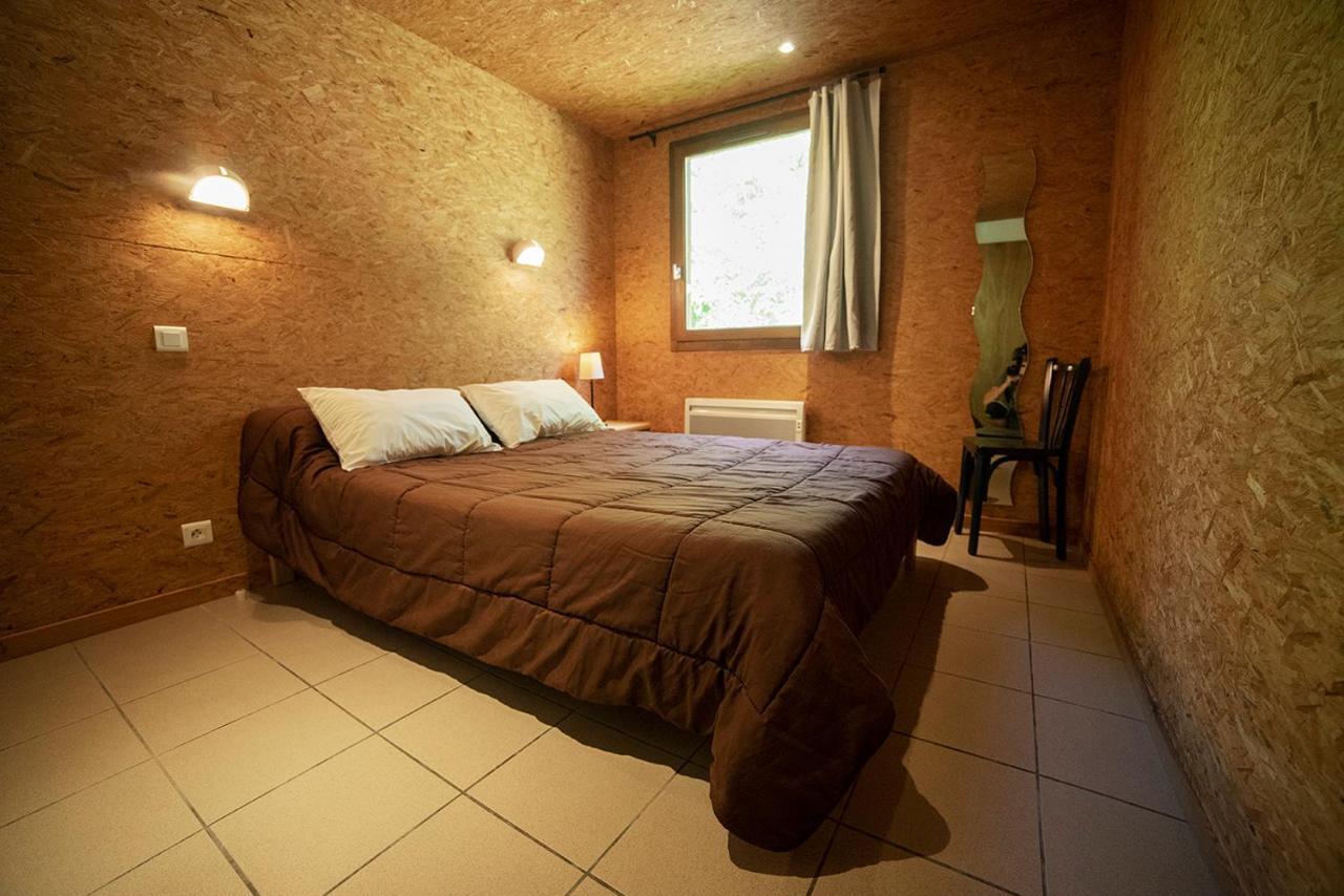 Le Pas De L'Ours Hotel Aston Eksteriør billede